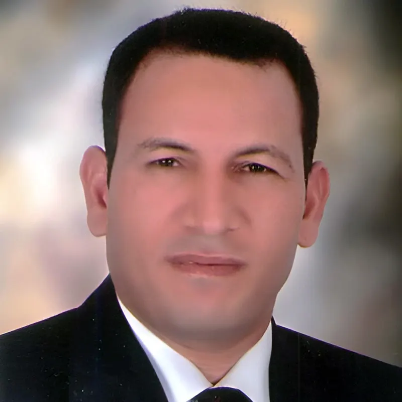 الأطروحات الأكاديمية الأدبية في ميزان النقد