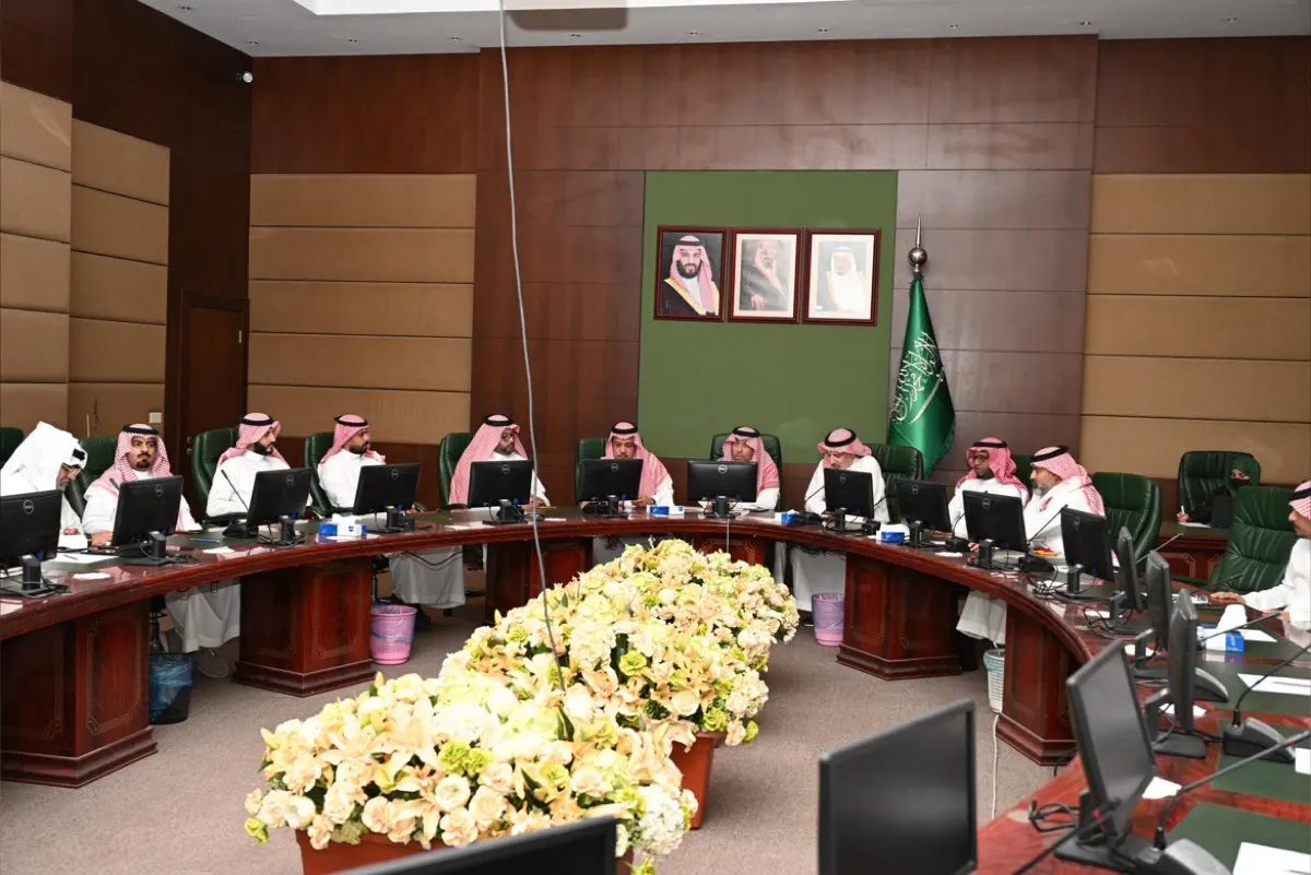 إجراءات جديدة.. أمانة الشرقية تستعرض لائحة تراخيص الحفر الجديدة