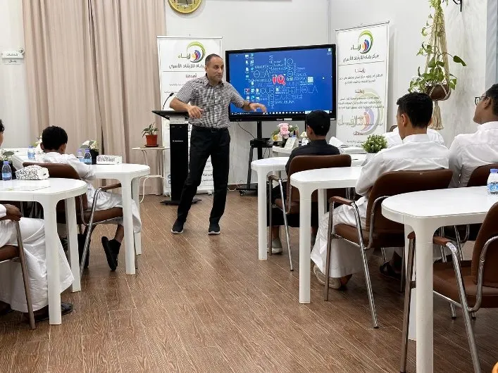 ”أحسن القصص“ يحمي أطفال الدمام من التدخين ورفقاء السوء
