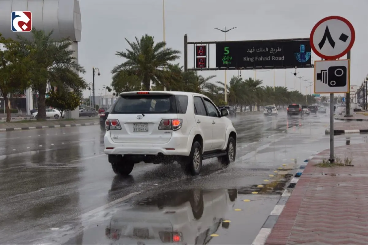 ”الدفاع المدني“: أمطار غزيرة تستمر حتى السبت على الشرقية