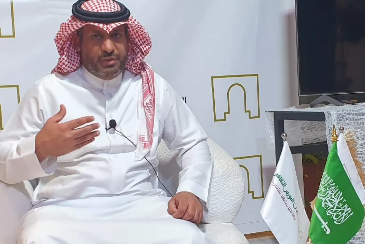 نموذج صناعة سيرة الأديب الذاتية في «النورس الثقافي»