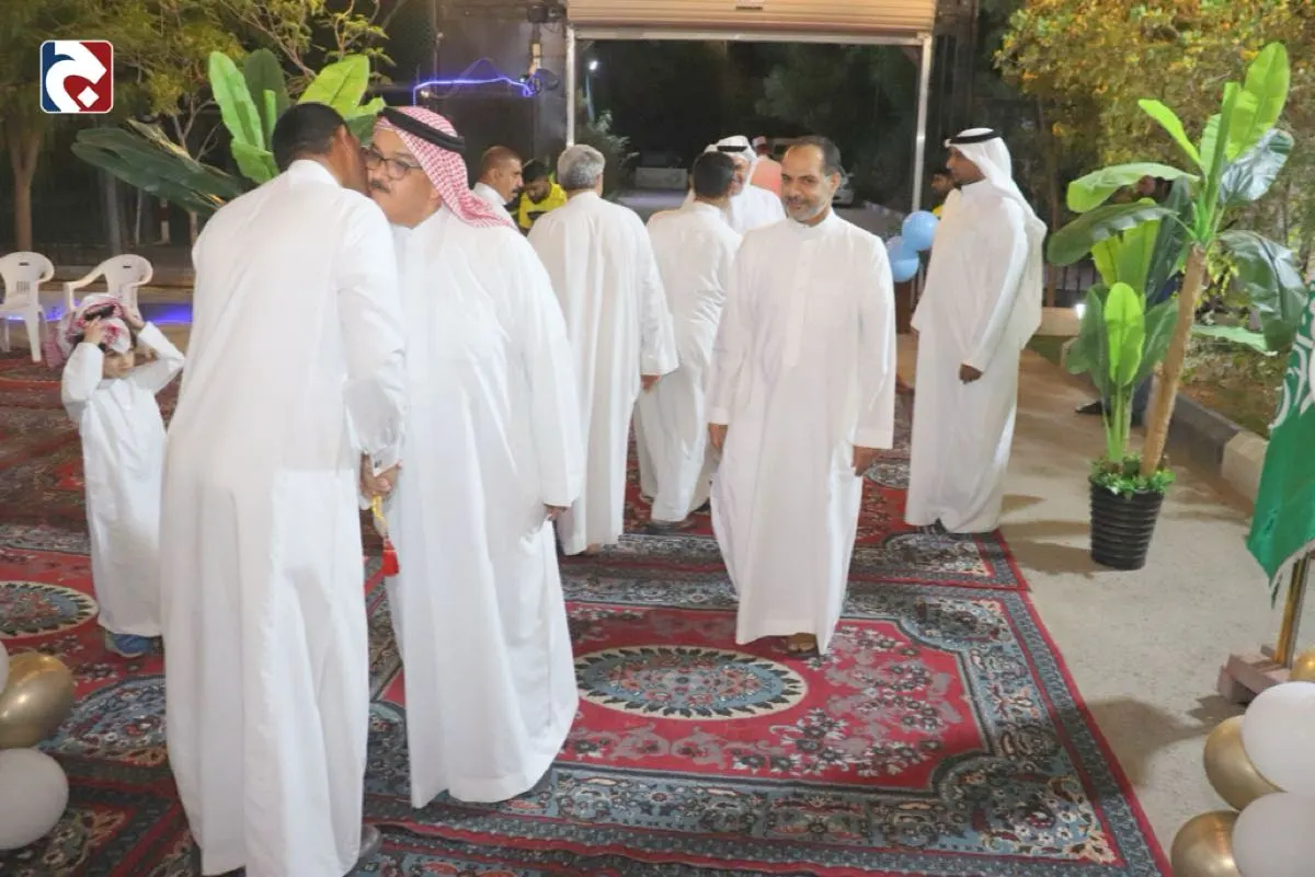 بالصور.. حفل معايدة بحلة محيش يُرسّخ تقليد الترابط والبهجة في عيد الفطر