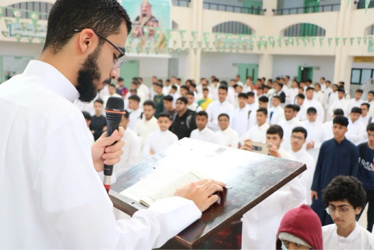 استشاري: إهمال الطلاب للملابس والطعام والنوم «مؤشر نفسي خطير»
