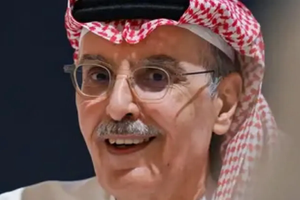 رحيل شاعر الوطن.. المملكة تُشيّع الأمير بدر بن عبدالمحسن