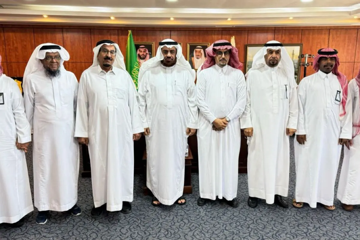 الشرقية.. مدير «الشؤون الإسلامية» يبحث خطط تعزيز الخدمات بالمساجد