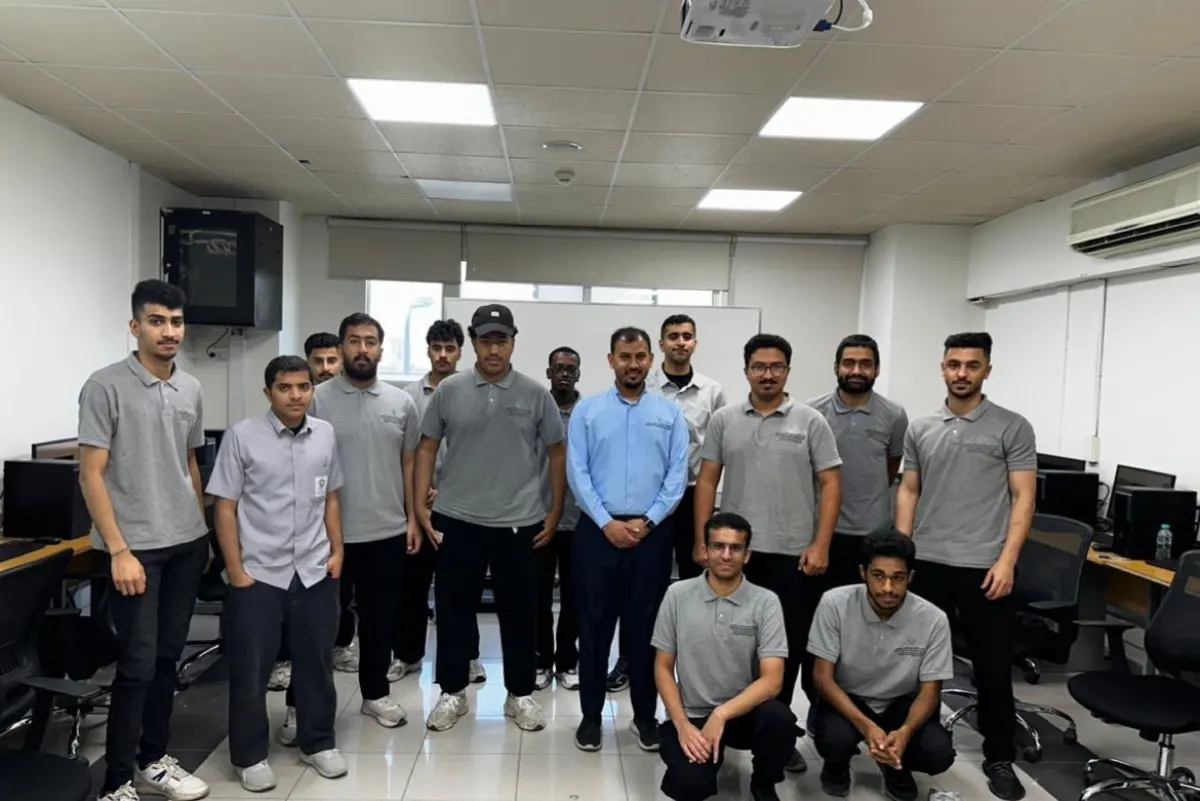 ورش وبرامج لتطوير مهارات متدربي «تقني القطيف»
