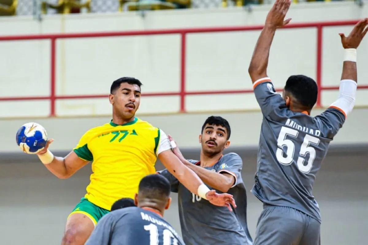 الخليج والنور أمام مضر والصفا في قمة مباريات ممتاز شباب اليد