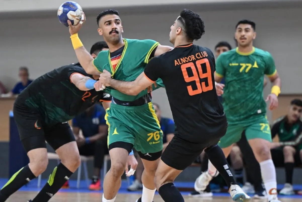 النور والخليج يحتكمان للفاصلة لتحديد بطل ممتاز شباب اليد.. وهبوط الحزم والهلال