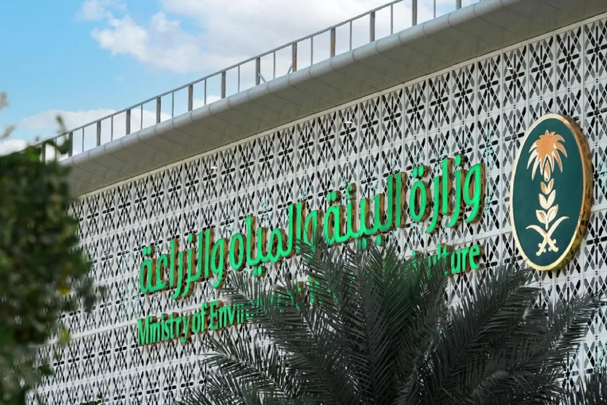 ضوابط جديدة لتنظيم بيع وتأجير الإبل وتوثيق عقودها إلكترونيًا بالمملكة