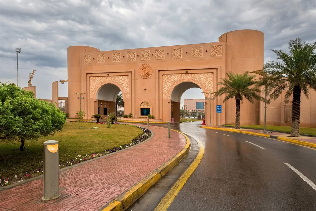 جامعة الملك فيصل تعلن نتائج الدفعة الأولى للمقبولين لمرحلتي البكالوريوس والدبلوم