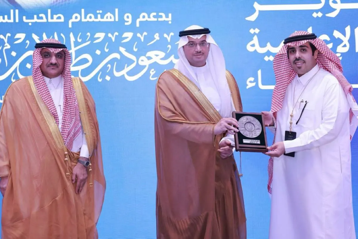 ب 7 أهداف.. محافظ الأحساء يطلق «برنامج تطوير المنظومة الإعلامية»