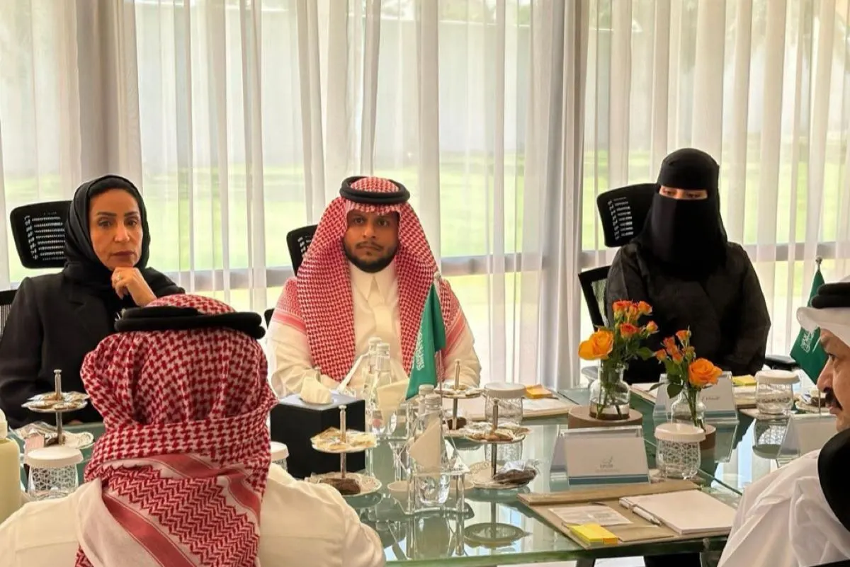 مجلس ”أبصر“ يبحث سبل التعاون مع جمعية طويق لصناعة الكوادر البشرية