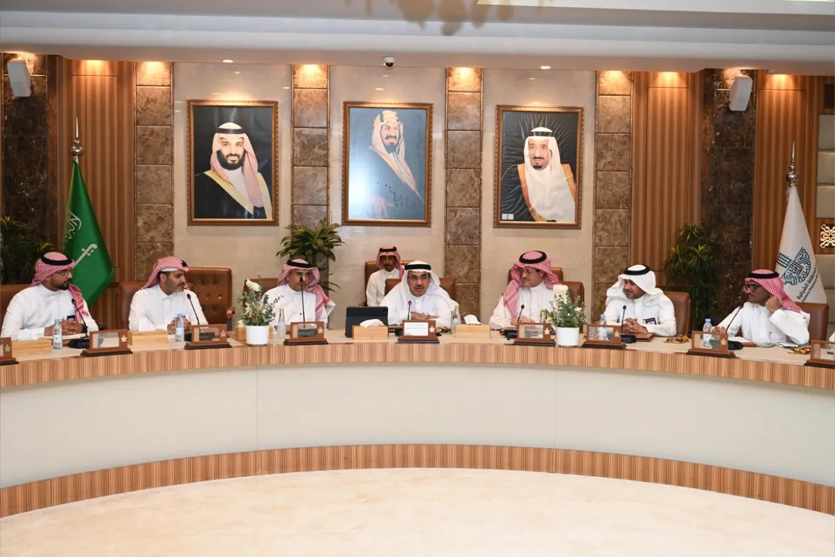 من تقاطع أبو حدرية لبوابة المطار.. خطة لتصميم وتطوير طريق «الملك فهد»