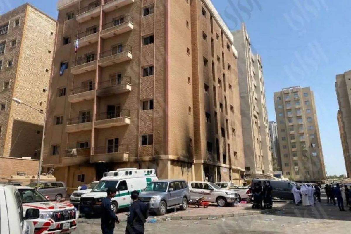 وفاة 35 شخص وإصابة العشرات في حريق بناية بالكويت