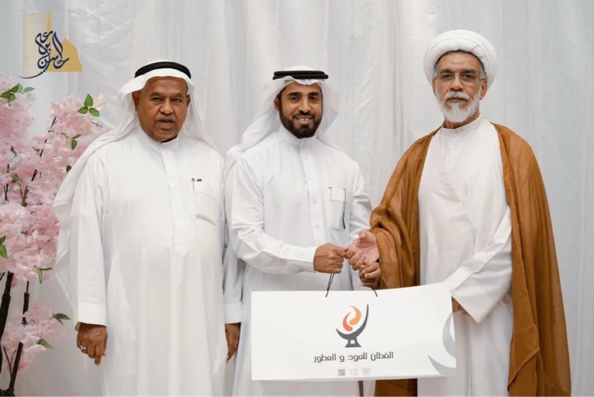 سيهات.. مسجد الإمام الحسن يكرم المشاركين في الختمة القرآنية الرمضانية