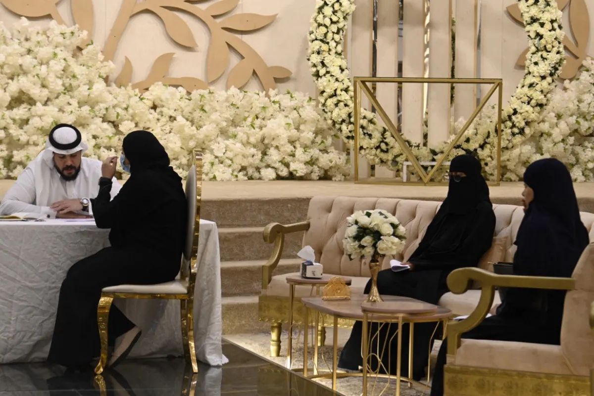 كيف نجحت جمعية تاروت الخيرية في توظيف 44 شاباً وشابة؟