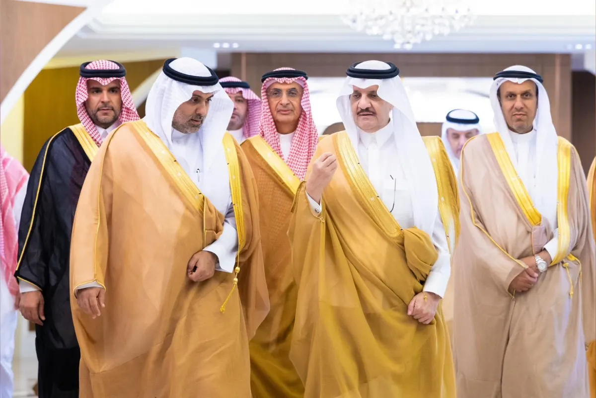 أمير الشرقية يدشن 18 مشروعًا «صحيًا» بـ 299 مليون ريال