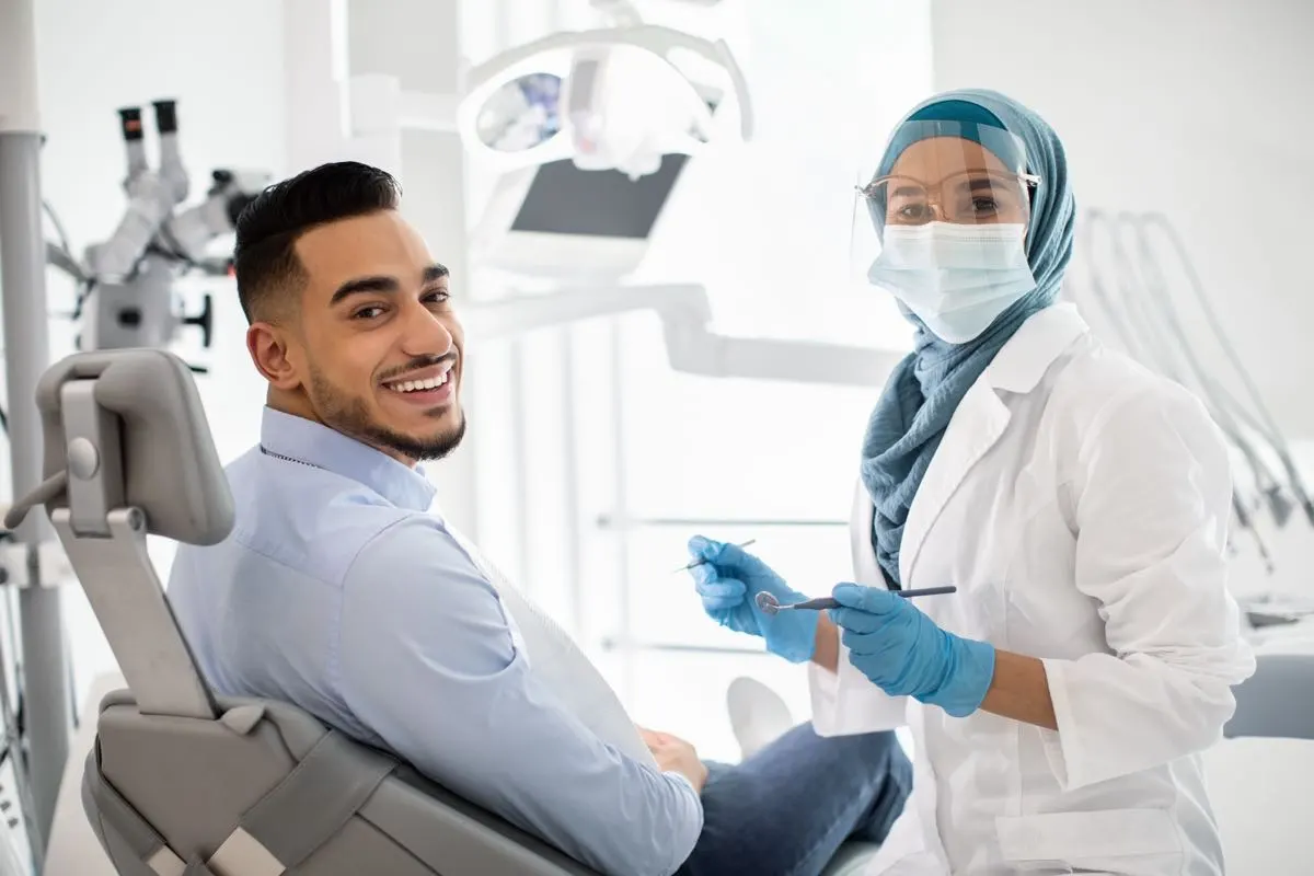 شاغر وظيفي في مركز أسنان القطيف