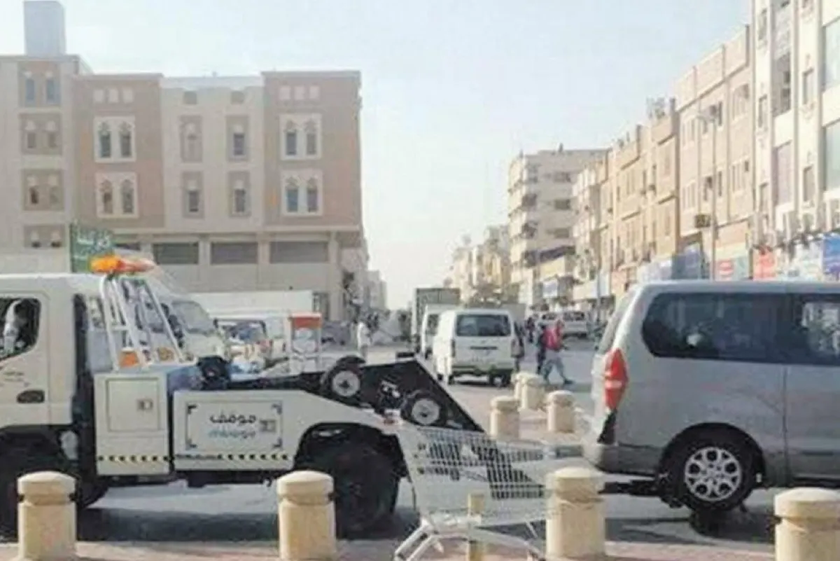 ”لا تزعل“ لو سحبوا سيارتك.. الأمانة ”تبغى“ تحل مشكلة المواقف
