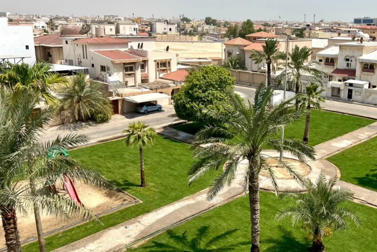 أمانة الشرقية تحذر: الكتابة على الجدران وتخريب الحدائق مخالفة
