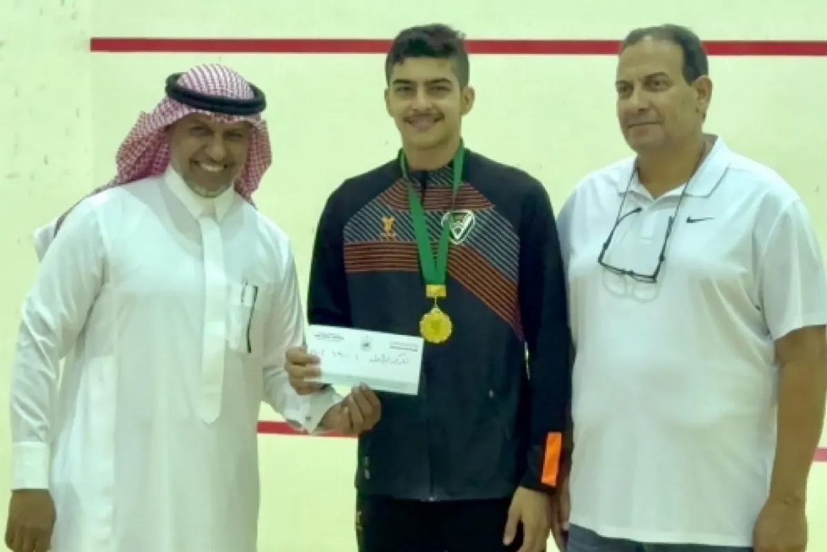 محمد آل نصفان بطل الإسكواش