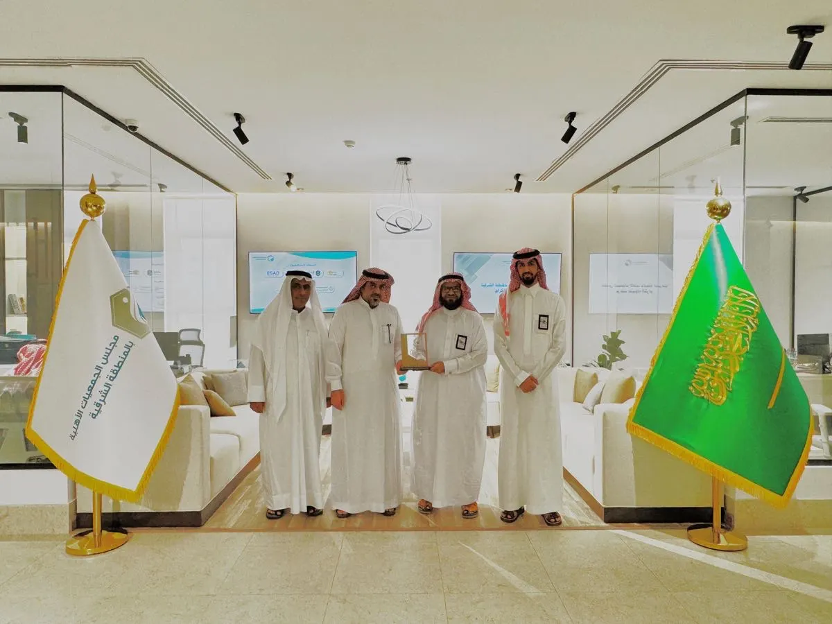 تعزيز التعاون بين ”الفردوس“ ومجلس الجمعيات الأهلية بالشرقية لخدمة الموتى