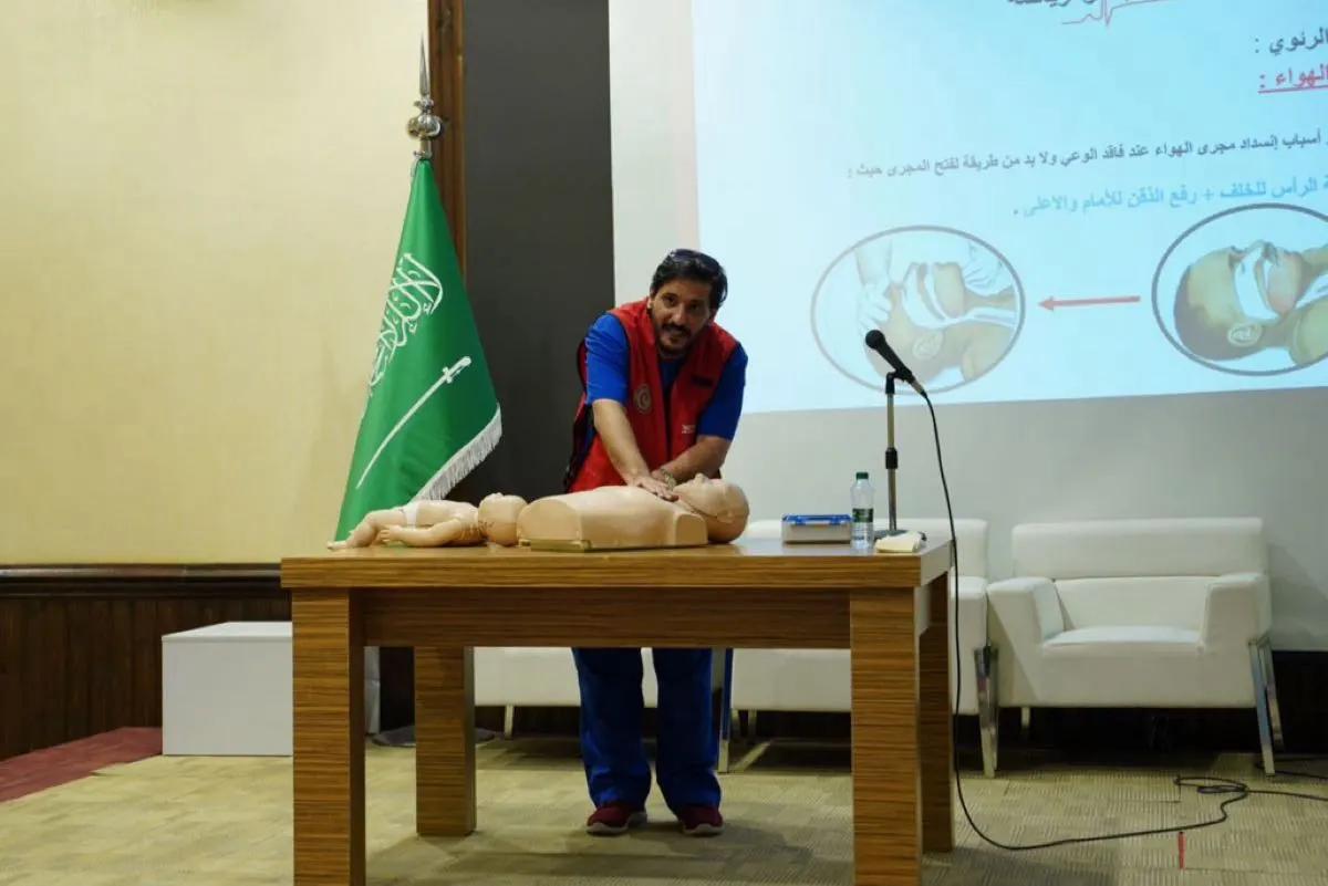 300 مستفيد يتعرفون على أسس الإسعافات الأولية