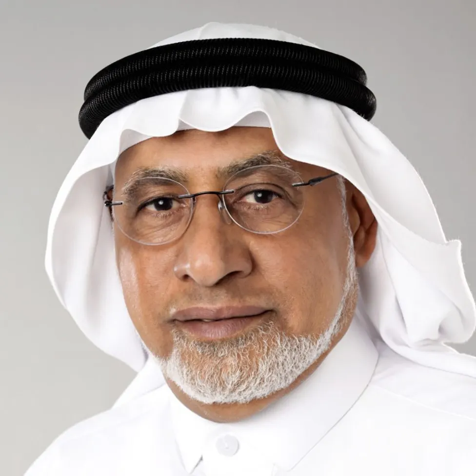 محاط بالحمقى!