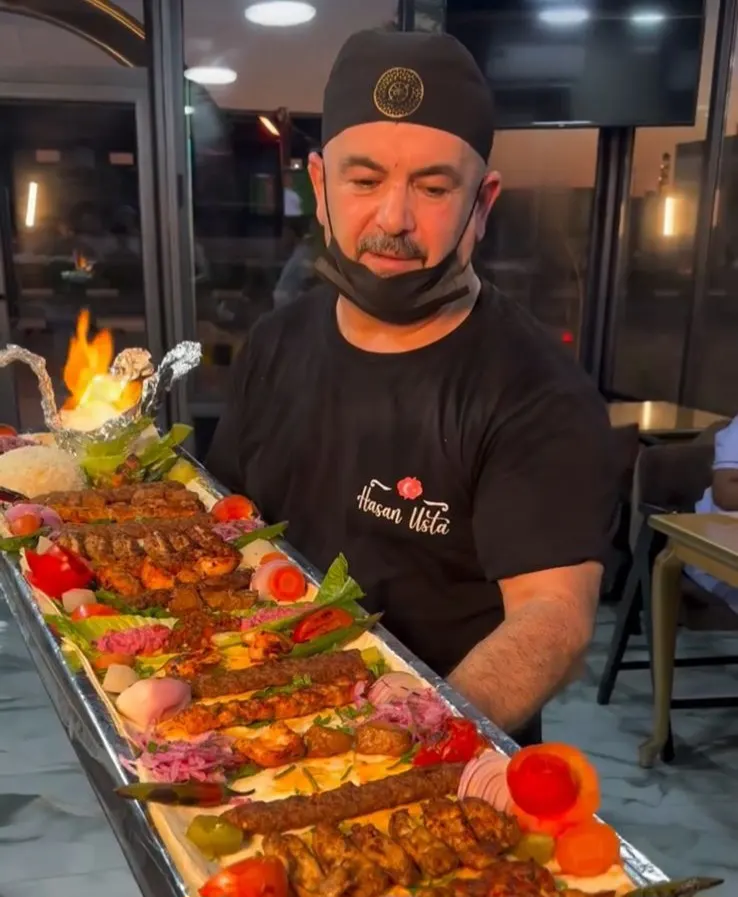 عروض اليوم الوطني من ”ميس القمر“