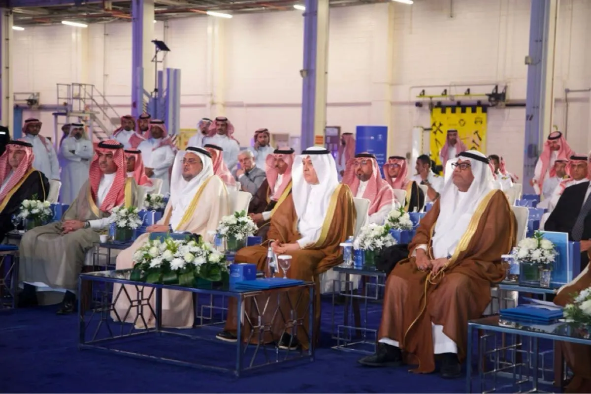 وزير البيئة يدشن برامج توطين تقنيات استمطار السحب في الشرقية