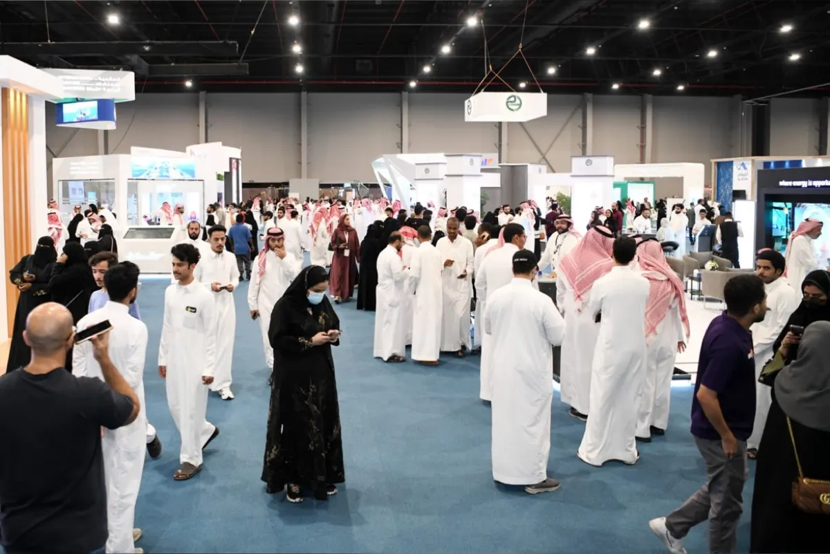 معرض وظائف 2024.. 125 جهة توفر فرص عمل بالقطاعات الصحية والخدمية والتكنولوجية