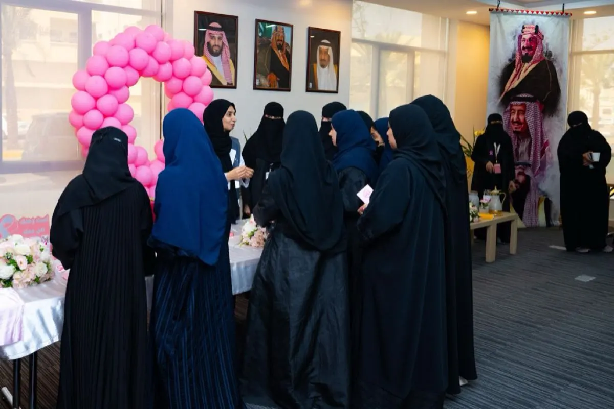 استشارية: الاستئصال والندب وفقدان الشعر أبرز تحديات «سرطان الثدي»