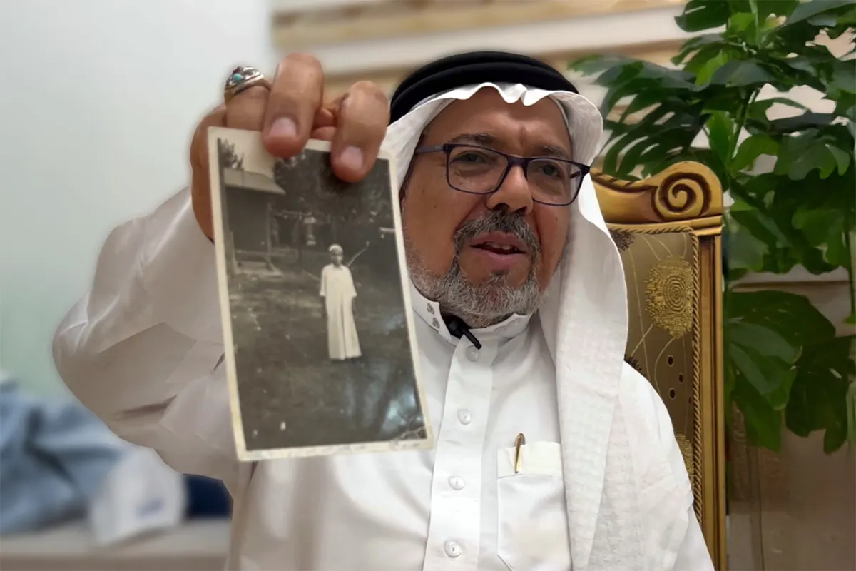 ”فيديو“ الحاج آل كرم.. 50 عامًا من الكفاح وخدمة الفقراء