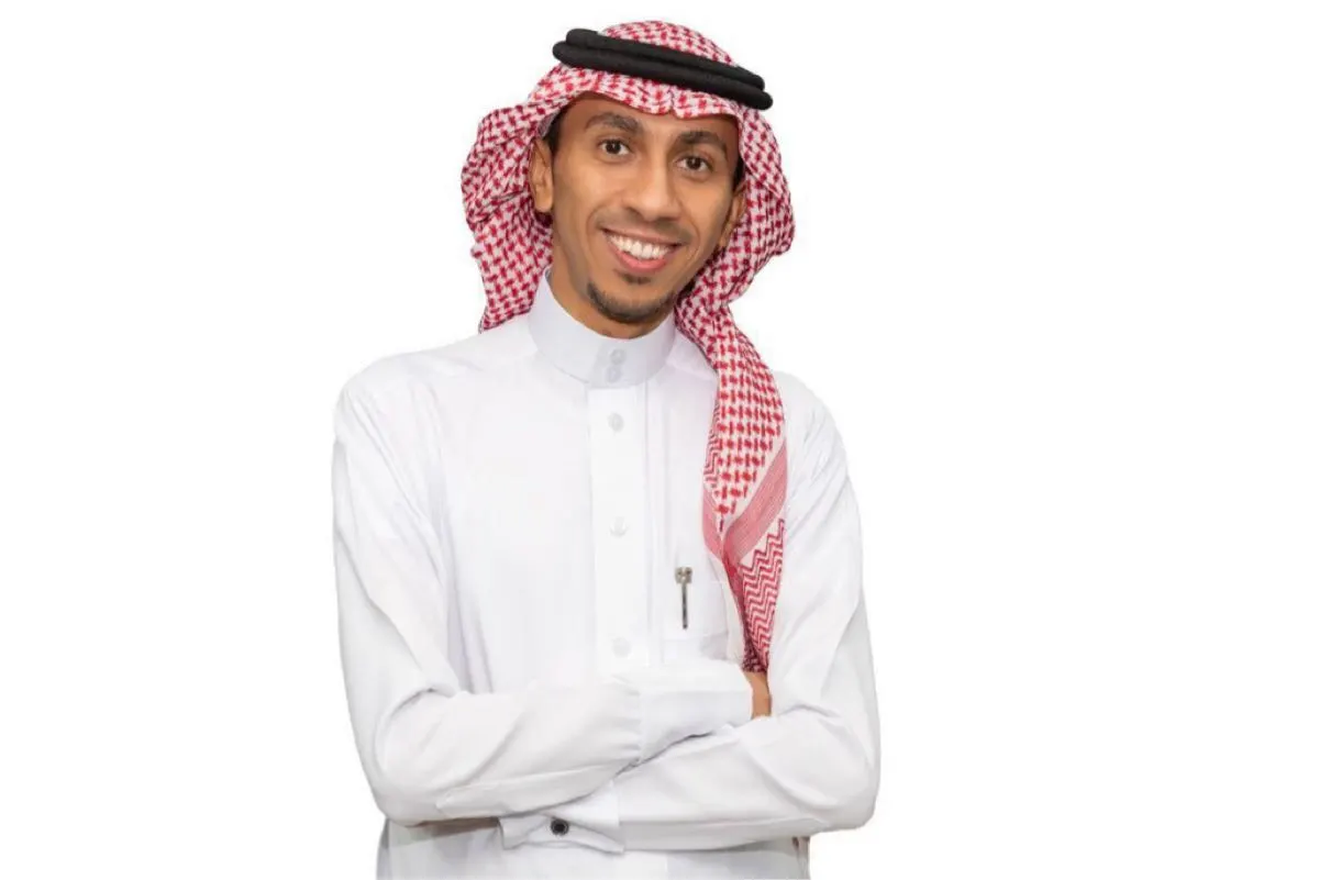 جائزة شرفية لفنان الكاريكاتير «الحباره» في رومانيا