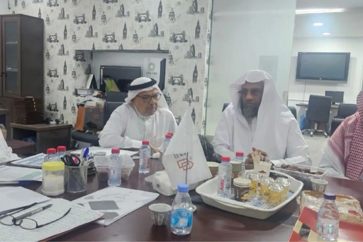 القطيف.. شراكة مجتمعية بين ”الفردوس“ ومكتب المخلفي القانوني لتعزيز الحوكمة