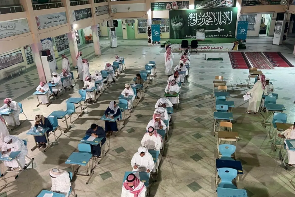 مستشار تربوي يحذّر: ”السهر“ عدو تركيز الطلاب خلال فترة الاختبارات