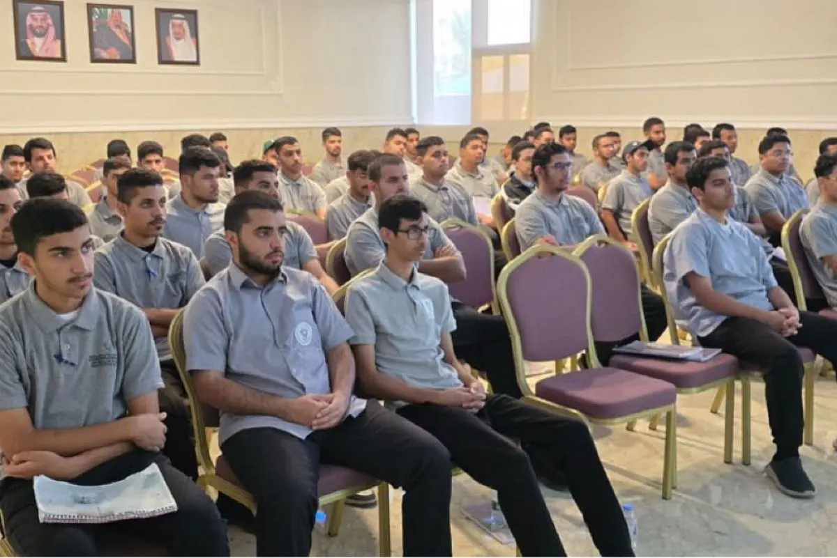 القطيف.. «إنذارات الغياب» تحرم متدربي الكليات التقنية من المكافأة والوظيفة