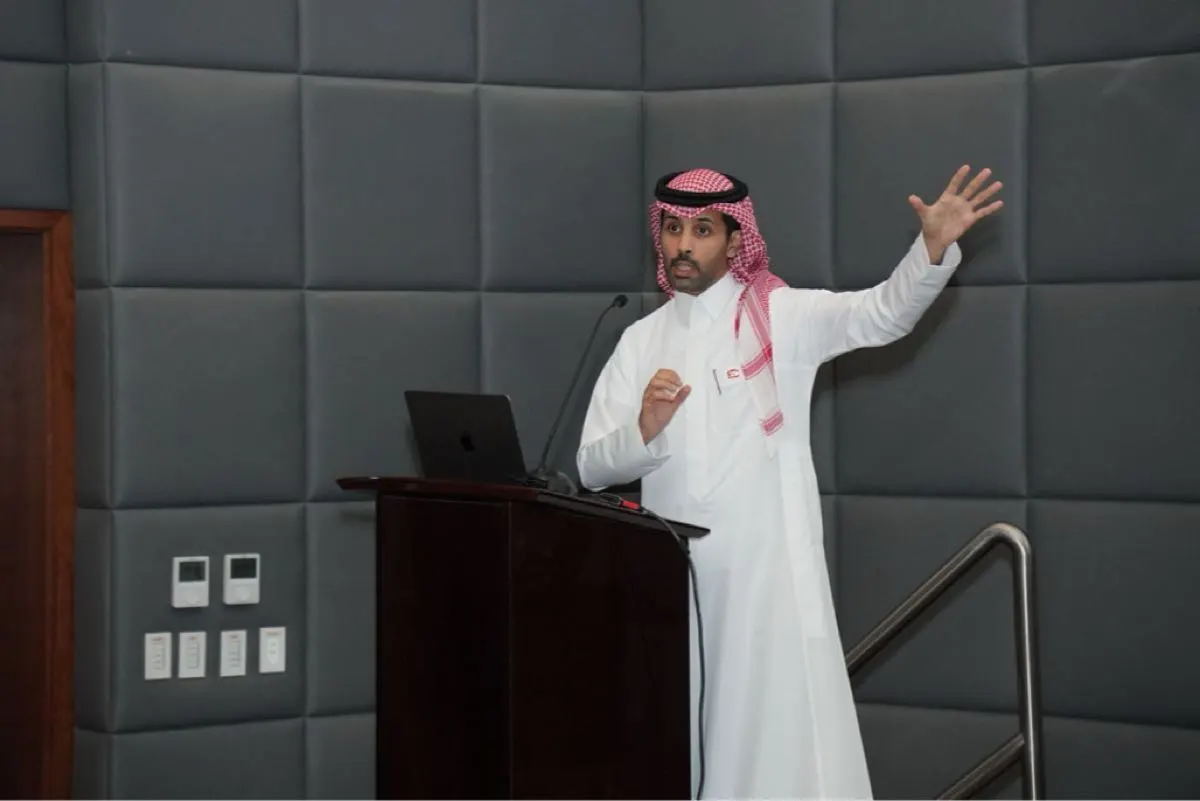 استشاري: الذكاء الاصطناعي يشخص أمراض العيون قريبًا