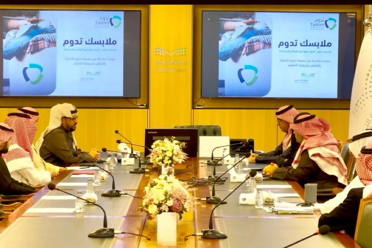 «ملابسك تدوم».. تعاون ثنائي لإعادة توزيع الملابس على الأسر المحتاجة