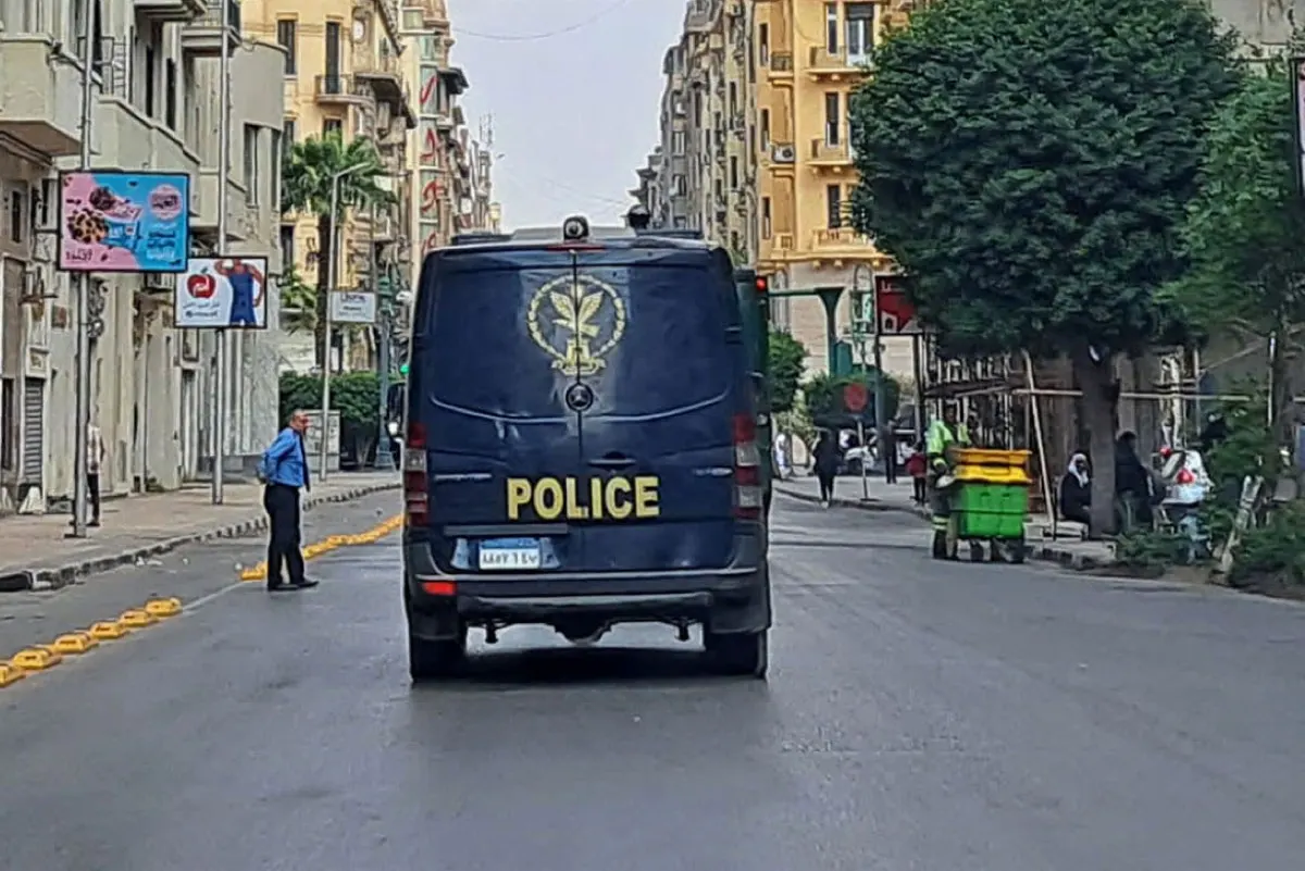 خادمة تختطف رضيعة سعودية في مصر.. وتلقي بها في الشارع
