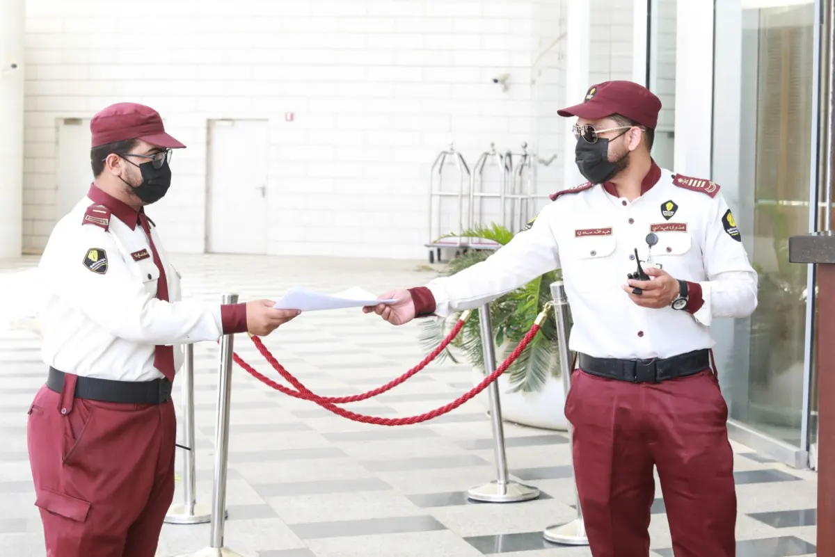 ”لا يحق لهم تفتيشك“.. مستشار قانوني يوضح حقوقك أمام ”أمن المحلات“