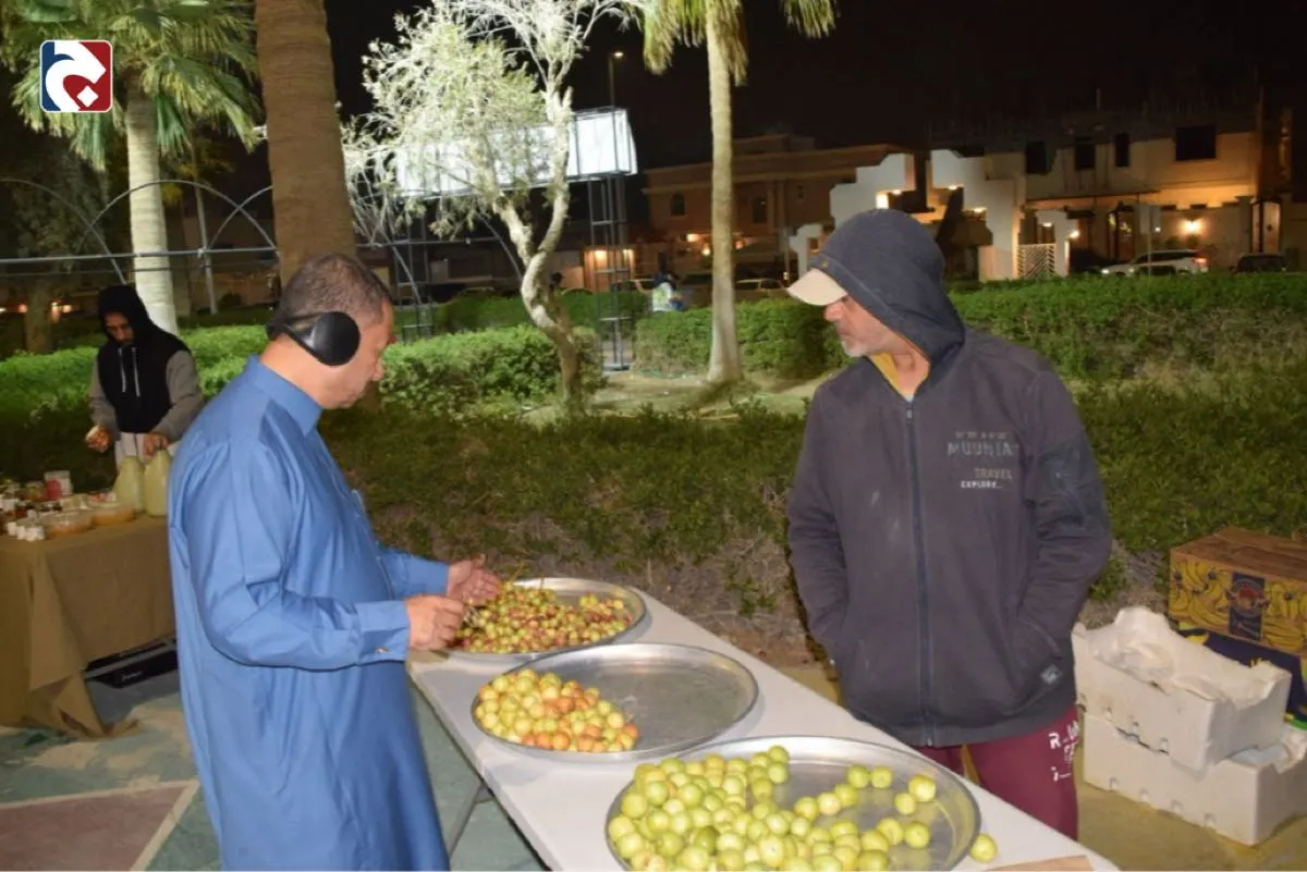 الكنار القطيفي.. نكهة شتوية بـ 7 ألوان ومذاقات