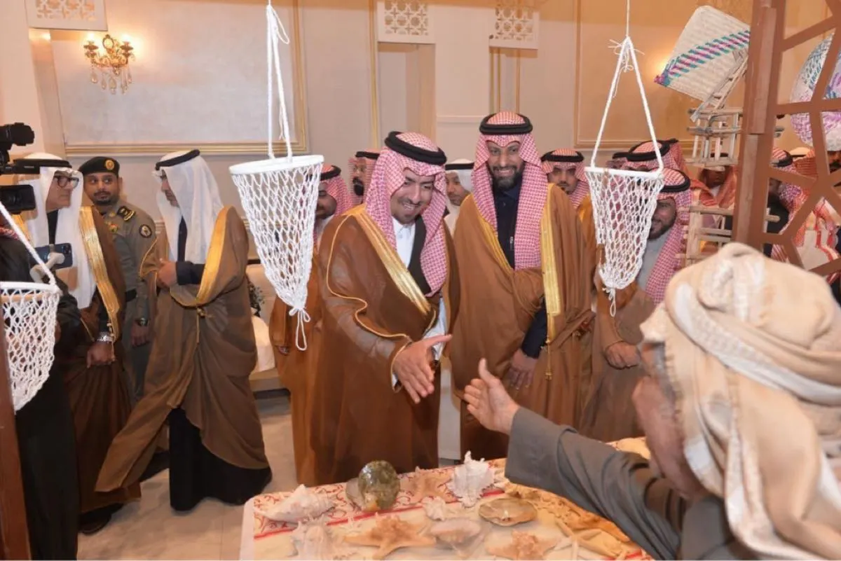 بالصور.. 200 أسرة منتجة وحرفي يشاركون في ”حرفيون 4“ بالقطيف