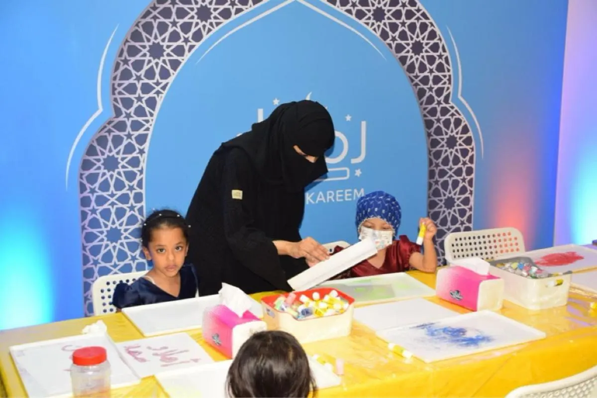 ”لمّة رمضان“ ترسم البسمة على وجوه أطفال مرضى السرطان بالدمام
