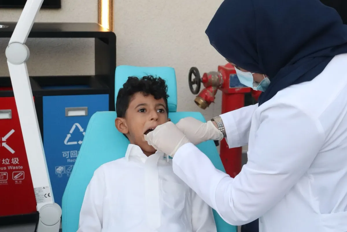 دراسة حديثة: صدمات الطفولة تزيد من رهاب طبيب الأسنان