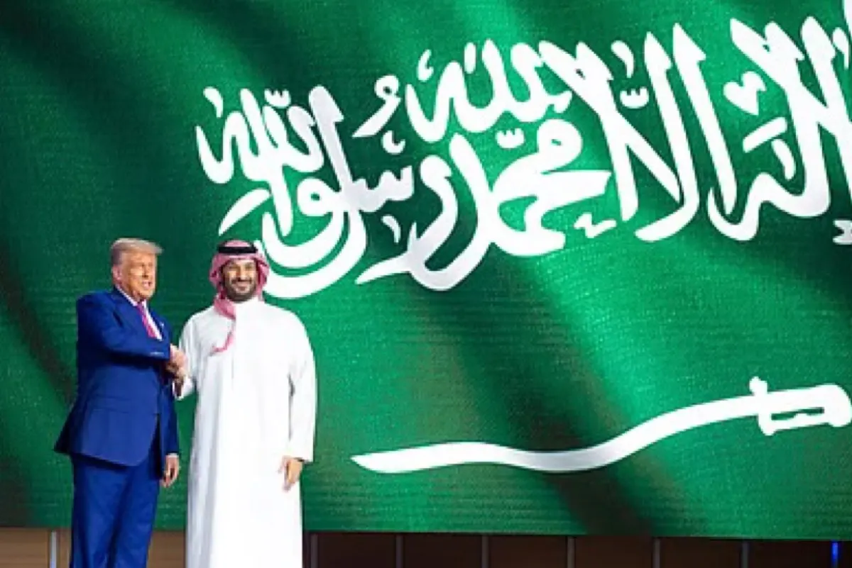 ترمب يشيد بولي العهد ويكشف: رفعت عقوبات سوريا بطلبه وسأجعل الشراكة أقوى