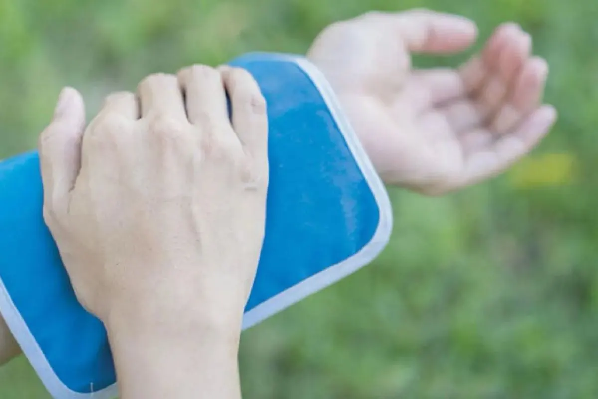 مختص يحذر: الكمادات الباردة تفاقم ارتفاع الضغط لا تعالجه
