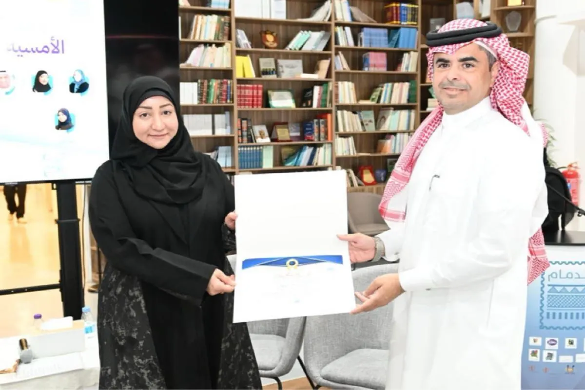 أمسية الدمام: 5 شعراء من القطيف يبدعون لـ 90 دقيقة وسط تفاعل جماهيري