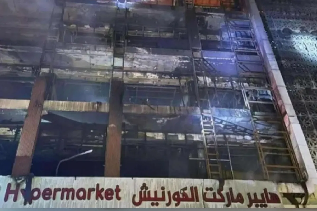 مأساة في العراق.. 50 قتيلًا في حريق داخل مجمع تجاري