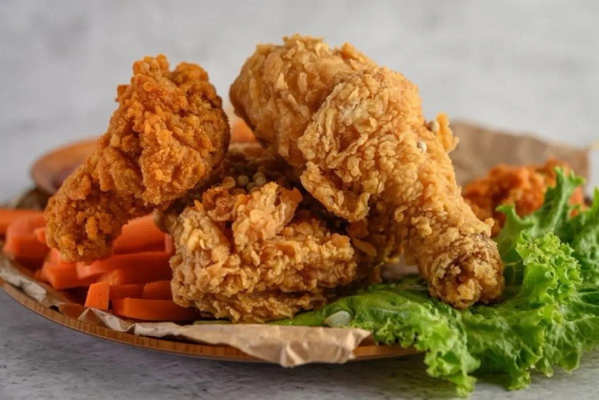 «النمر» يحذر مرضى القلب: تجنبوا «البروستد» والبيتزا بالسحور